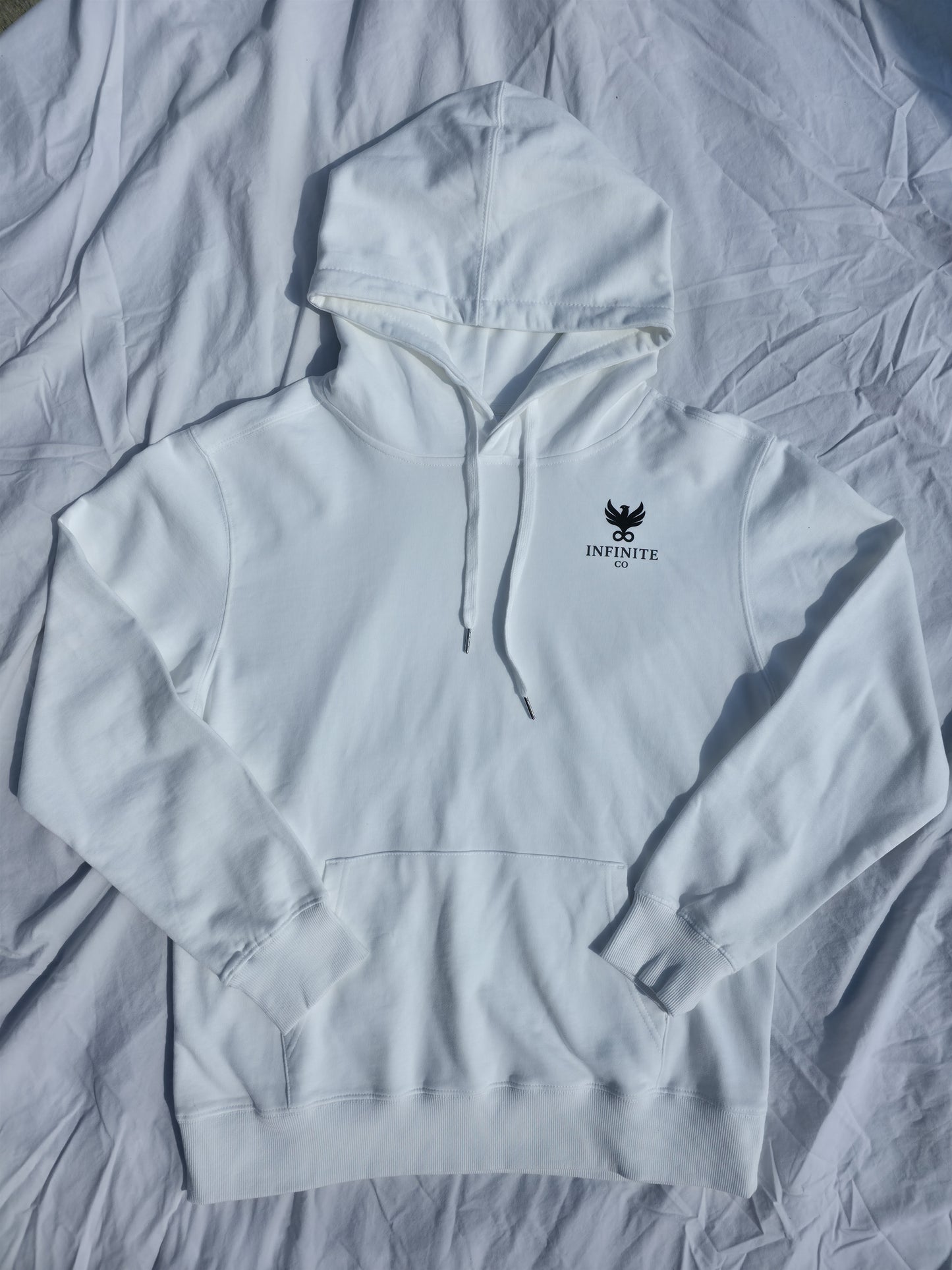 ECHOES Basic Hoodie